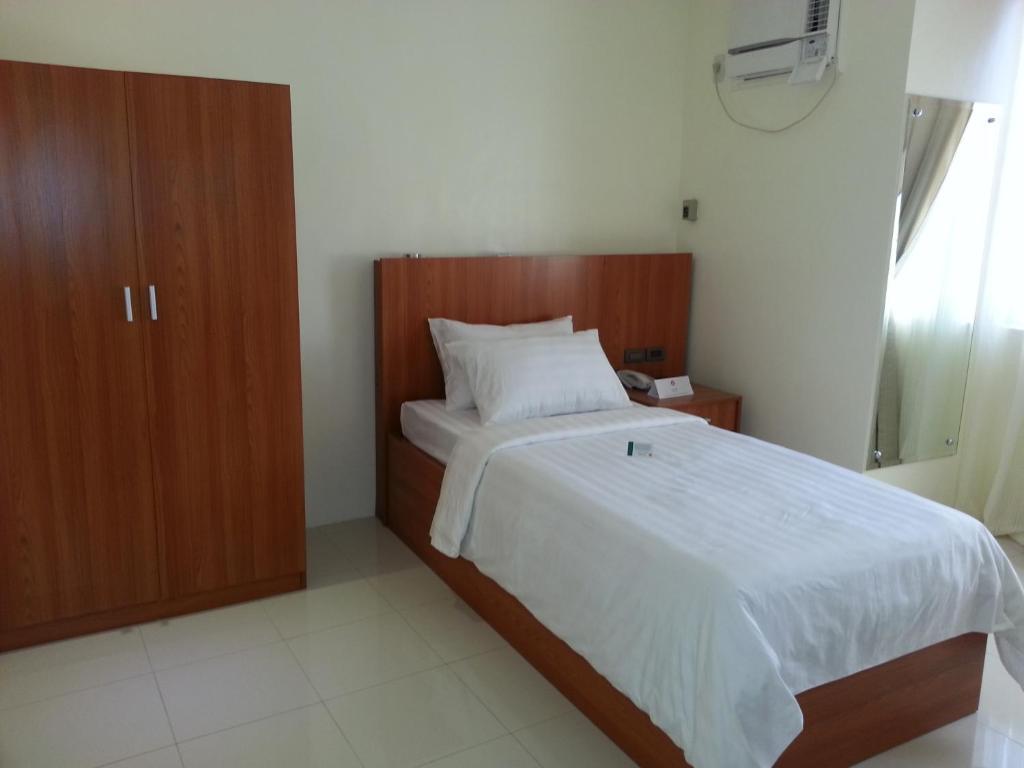 Parkway Hotel Surigao Exterior foto